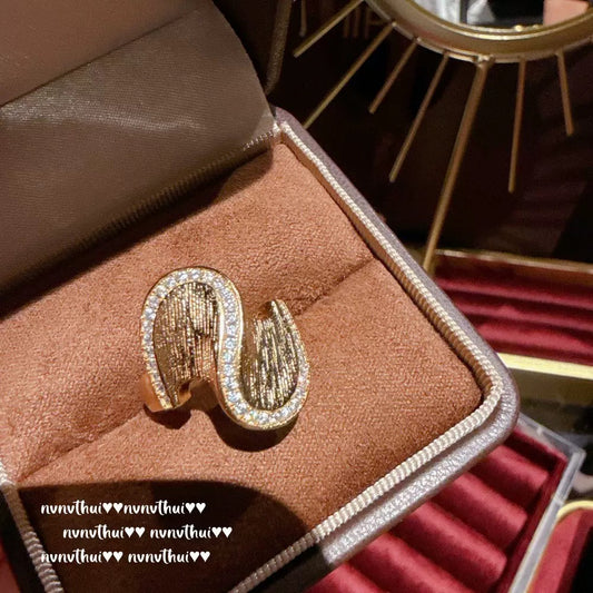 Vintage Italian Iris Ring