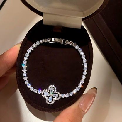 Sparkling Clover Zirconia Tennis Bracelet